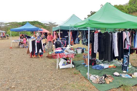 Farmer-Market fait son vide-greniers