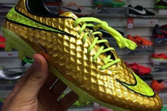 Les nouvelles chaussures de Neymar