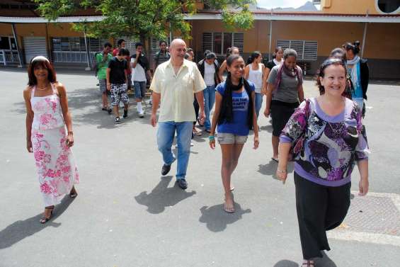 Les collégiens en veulent