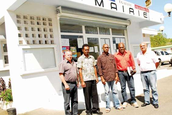 Le « lord mayor » de Port-Vila en mairie