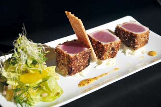 Tataki de thon jaune en croûte d'épices