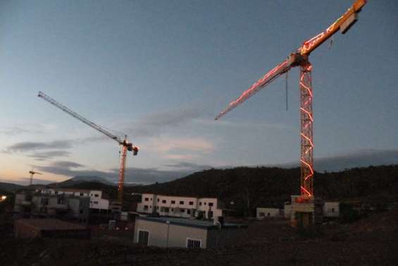 Les grues prolongent Noël