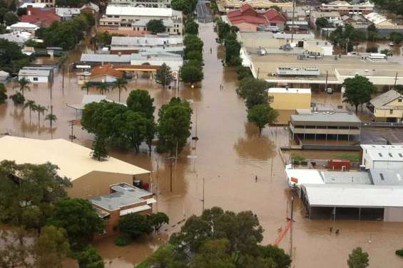 Coincés par les inondations