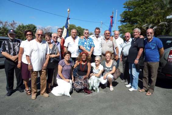 Sortie des porte-drapeaux