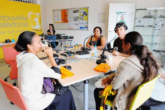 Les étudiants à l'antenne