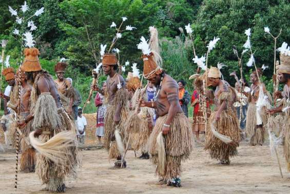 Trois jours de danses et de chants