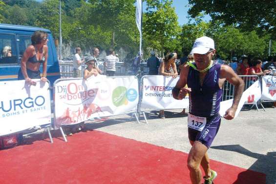 Eric Becker se distingue à Dijon