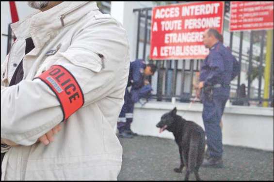 Descente de police autour du lycée