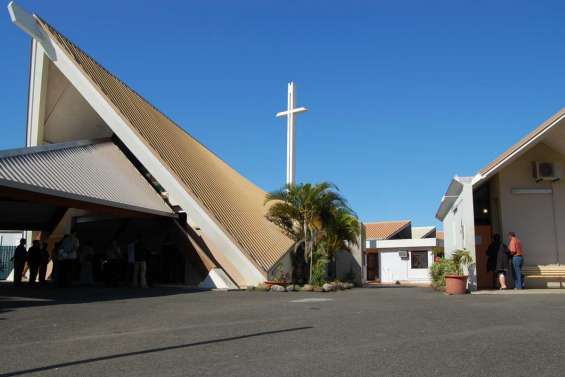 Le cimetière s'agrandit