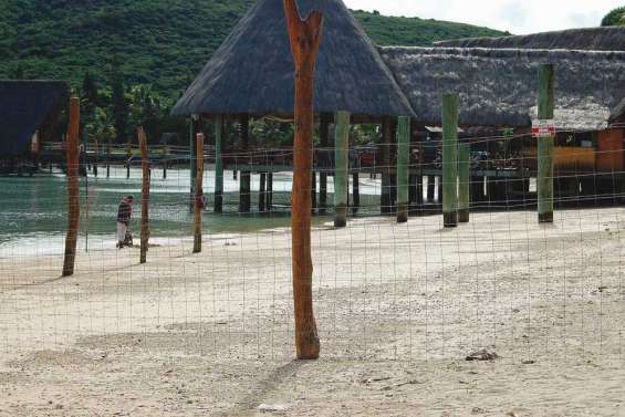 La clôture du Kuendu irrite les baigneurs