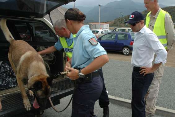 Les gendarmes à Vavouto