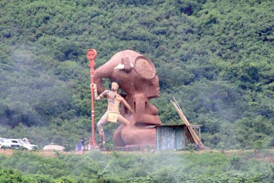 Le plus grand tiki du Fenua à Nuku Hiva