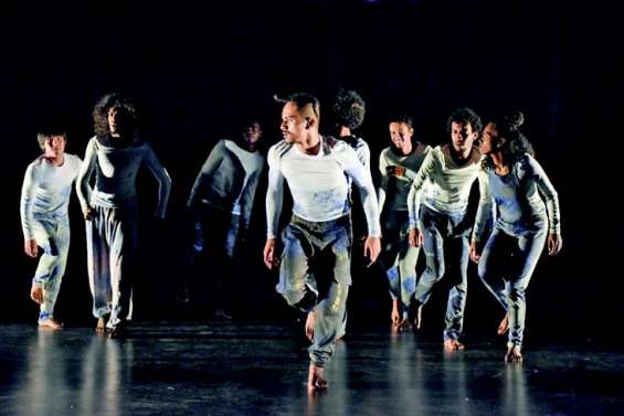 La danse jette son regard sur le monde